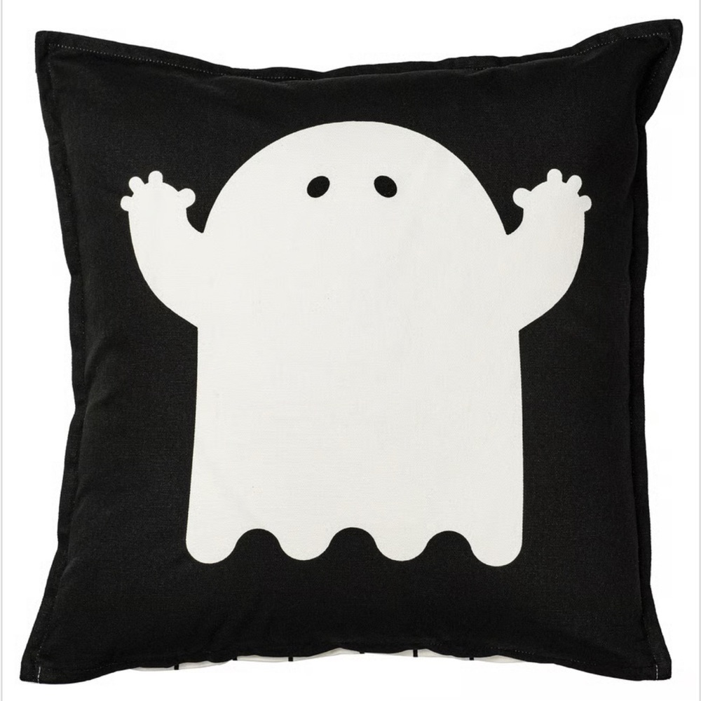IKEA Black and White Ghost Pillow Covers (KUSTFYR) (Set of 2)